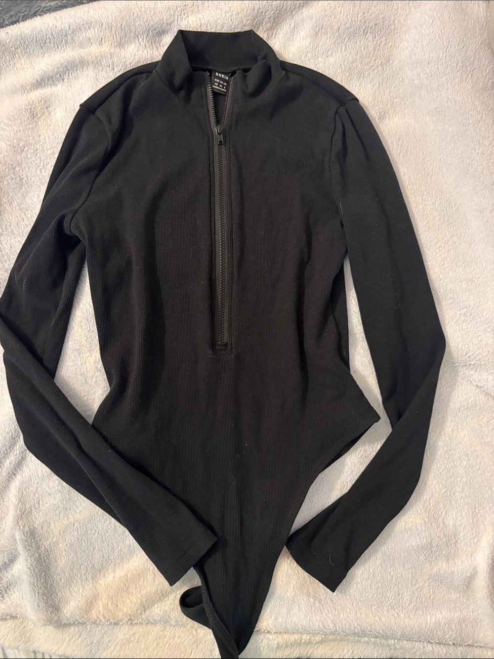 SHEIN Black Ribbed Zip-Up Bodysuit